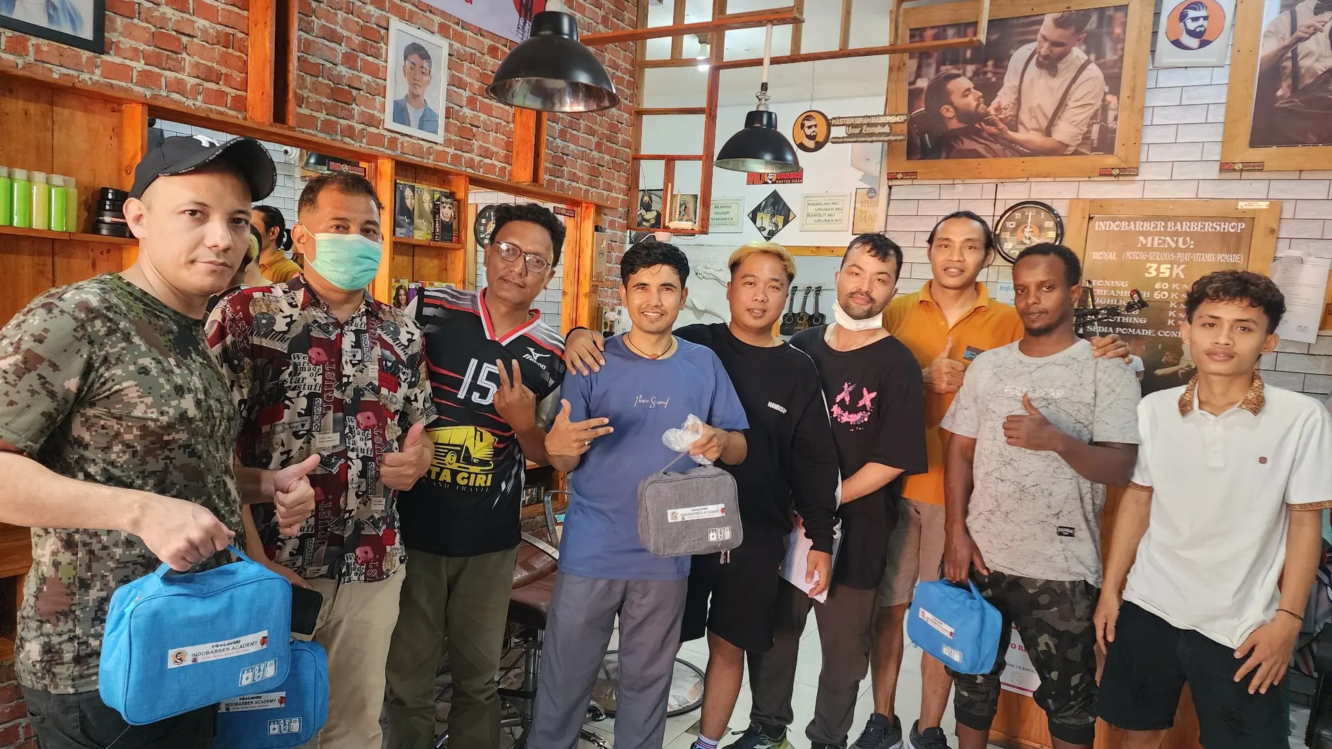 Suasana Kursus Barber Indobarber Academy